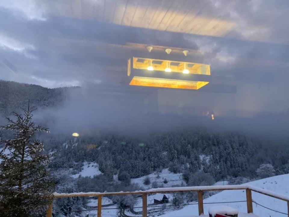 Mitarbi Silence - Cozy Holiday Cottages In Mountains بورجومي المظهر الخارجي الصورة