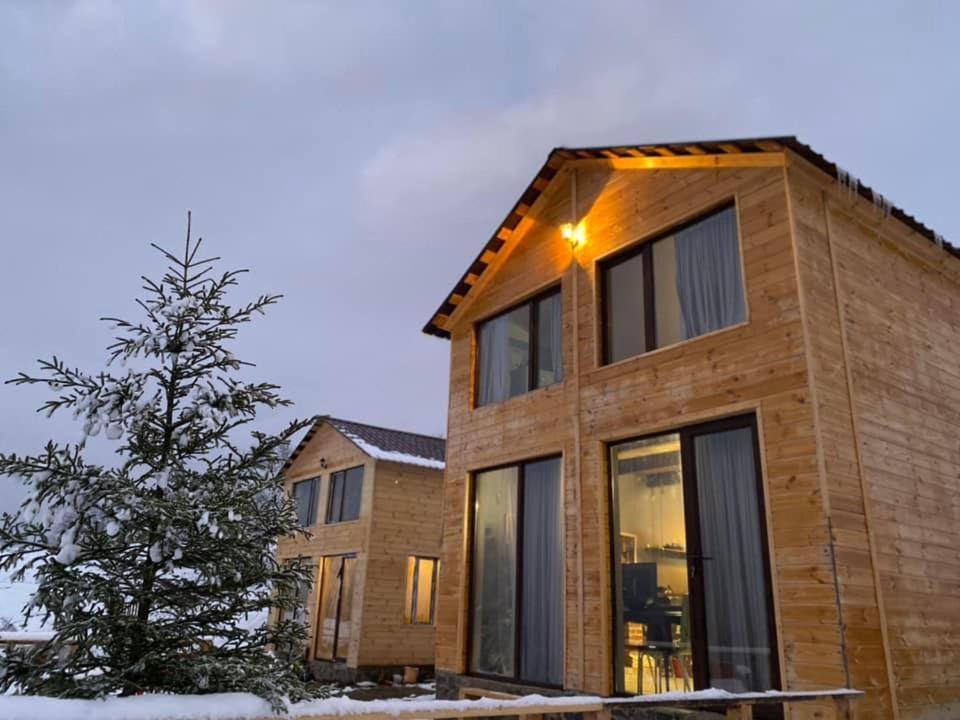 Mitarbi Silence - Cozy Holiday Cottages In Mountains بورجومي المظهر الخارجي الصورة