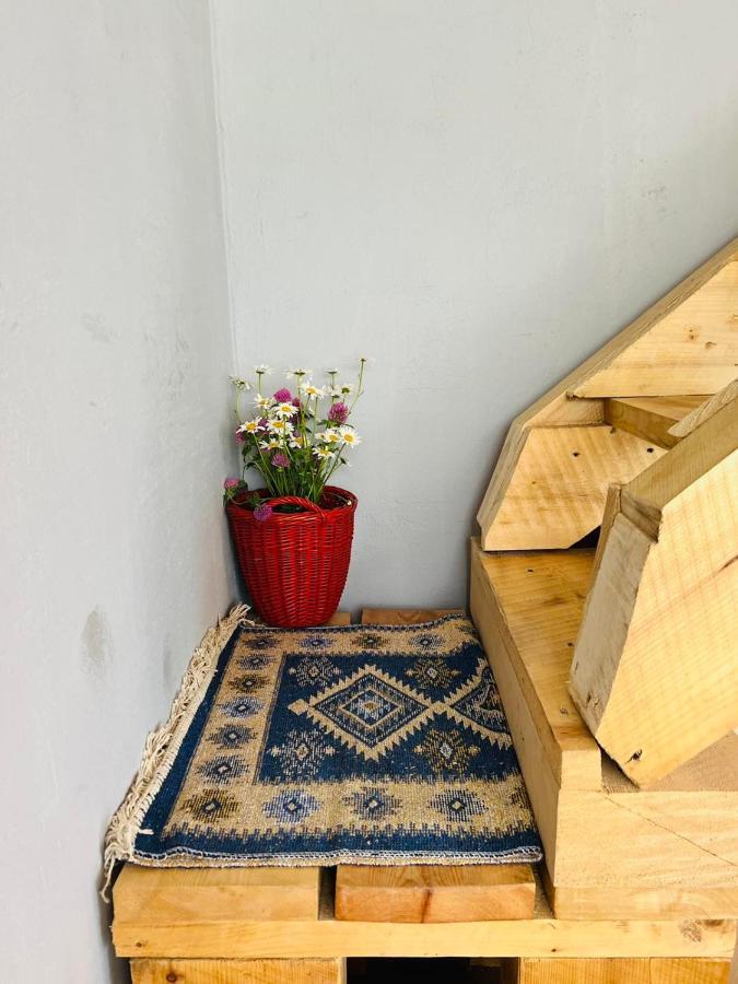 Mitarbi Silence - Cozy Holiday Cottages In Mountains بورجومي المظهر الخارجي الصورة