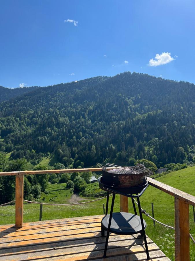 Mitarbi Silence - Cozy Holiday Cottages In Mountains بورجومي المظهر الخارجي الصورة