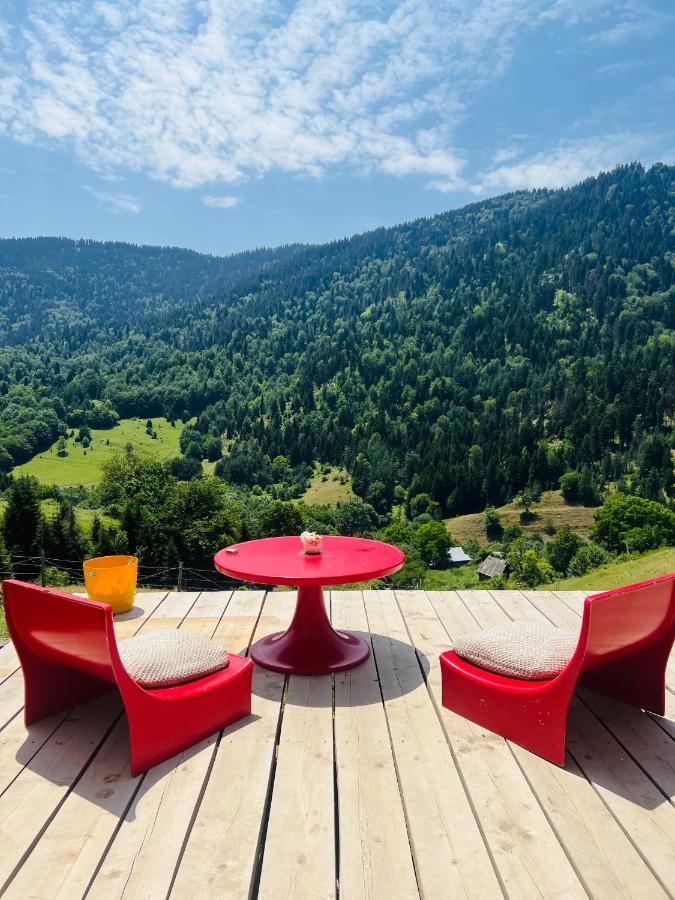 Mitarbi Silence - Cozy Holiday Cottages In Mountains بورجومي المظهر الخارجي الصورة
