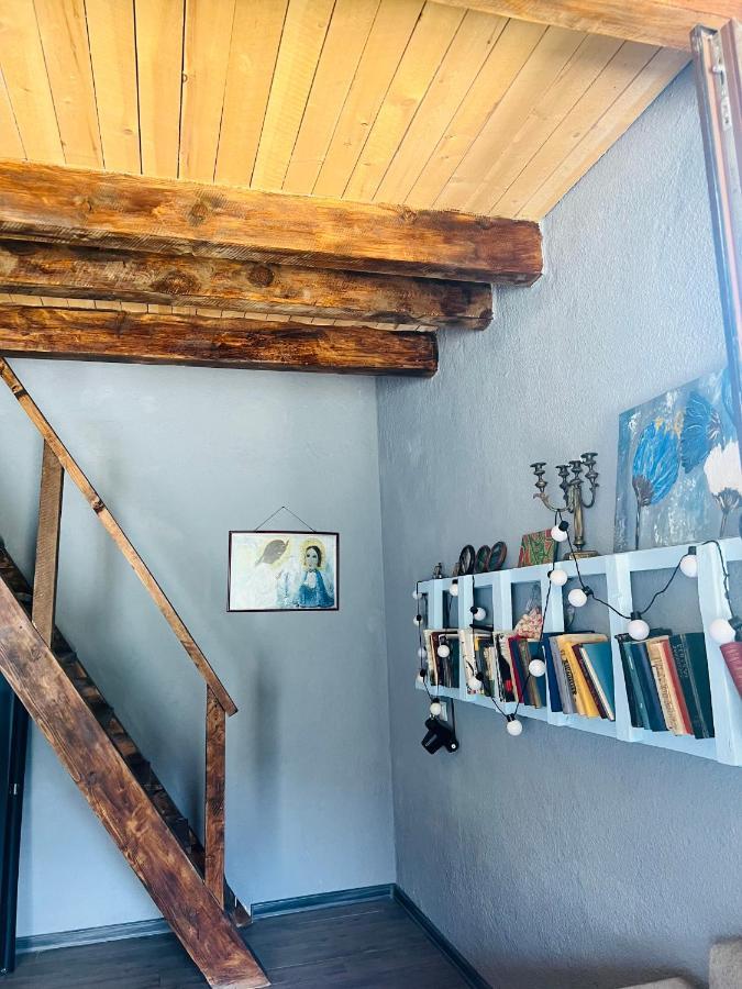 Mitarbi Silence - Cozy Holiday Cottages In Mountains بورجومي المظهر الخارجي الصورة