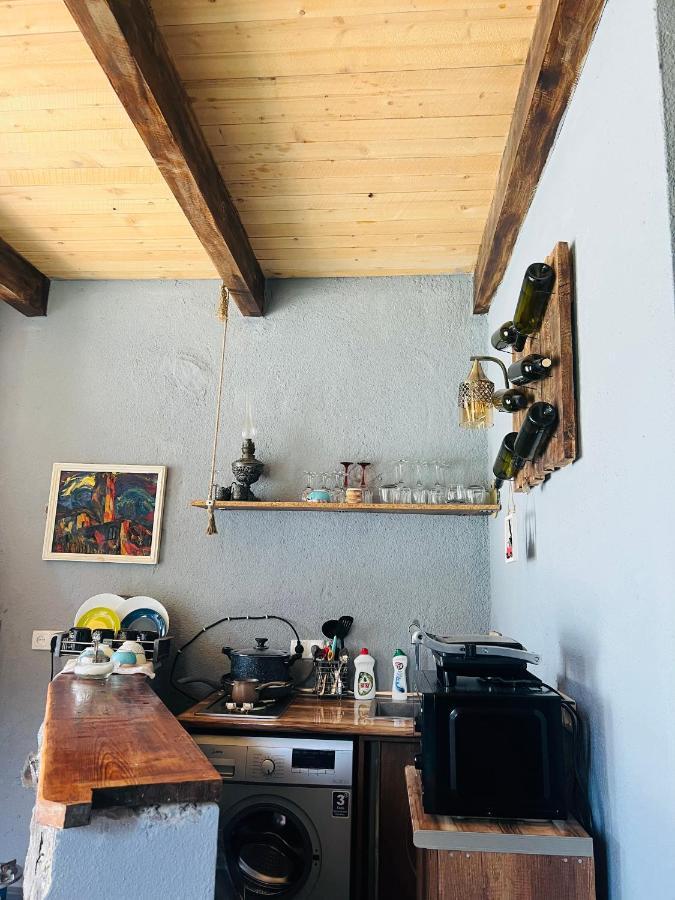 Mitarbi Silence - Cozy Holiday Cottages In Mountains بورجومي المظهر الخارجي الصورة