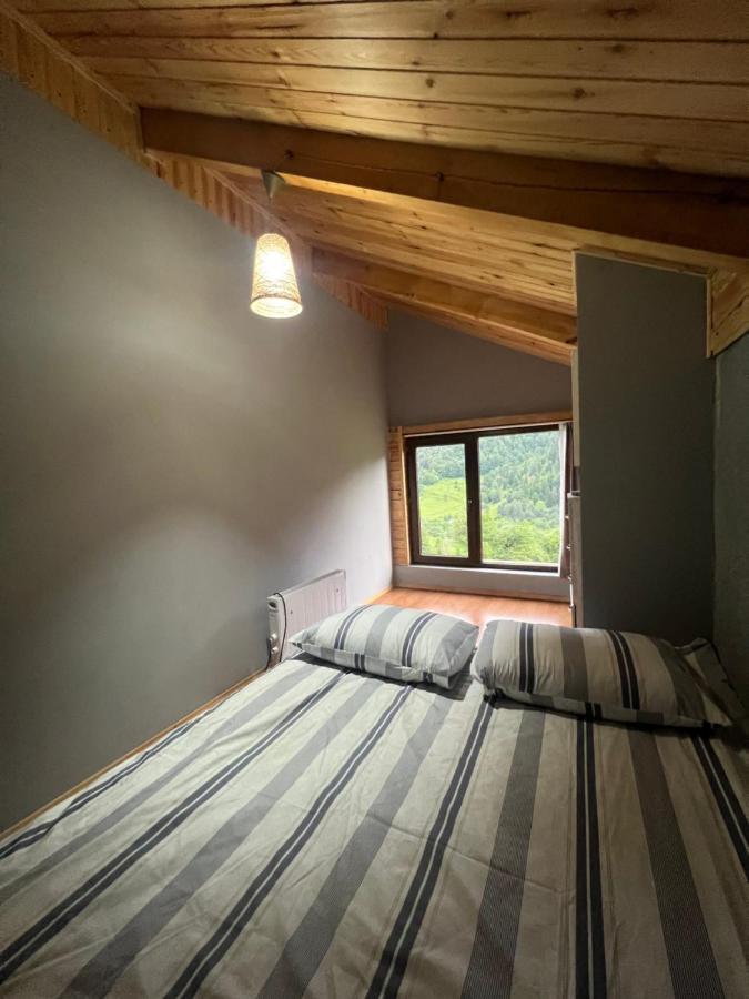 Mitarbi Silence - Cozy Holiday Cottages In Mountains بورجومي المظهر الخارجي الصورة